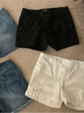 d. jeans Black and White Women's Jean Shorts Duo